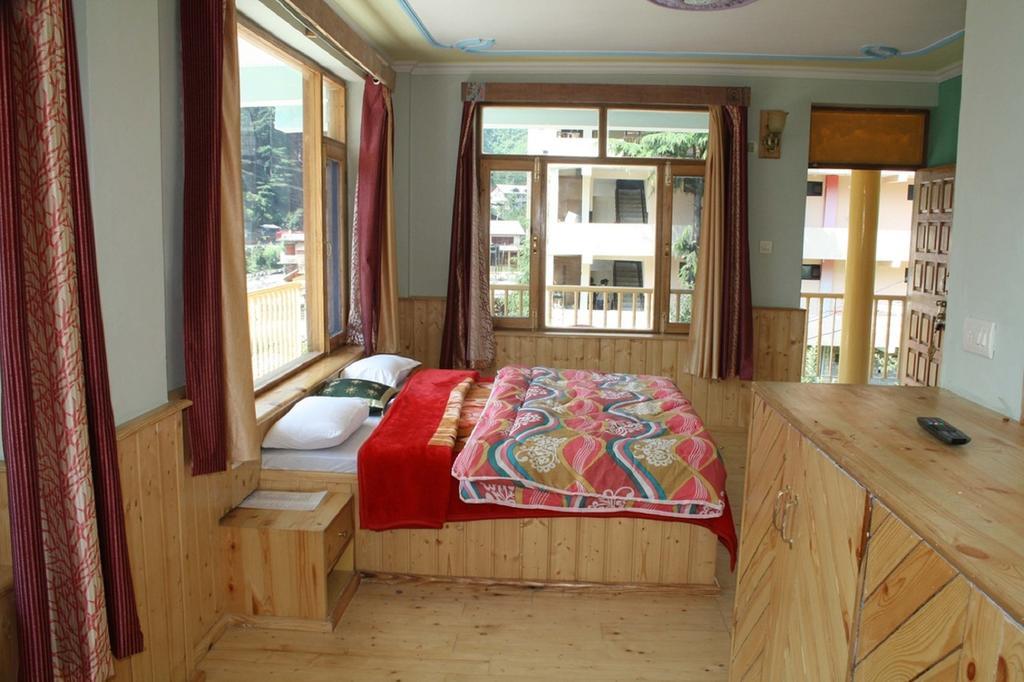Suraj Cottage Manali Eksteriør bilde