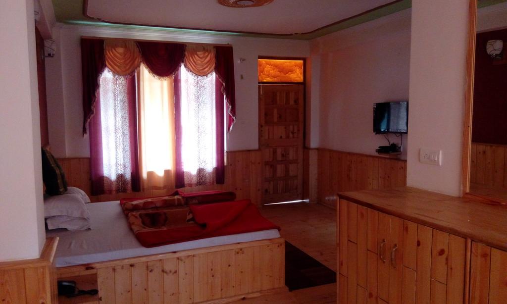Suraj Cottage Manali Eksteriør bilde